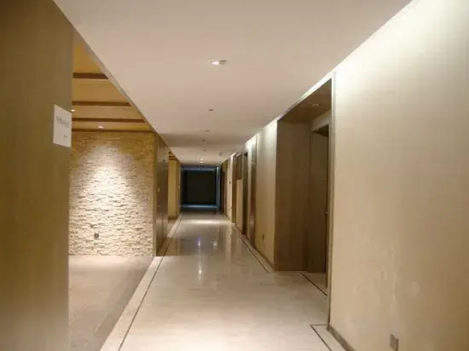 Jinfoshanwenquanjiari Hotel