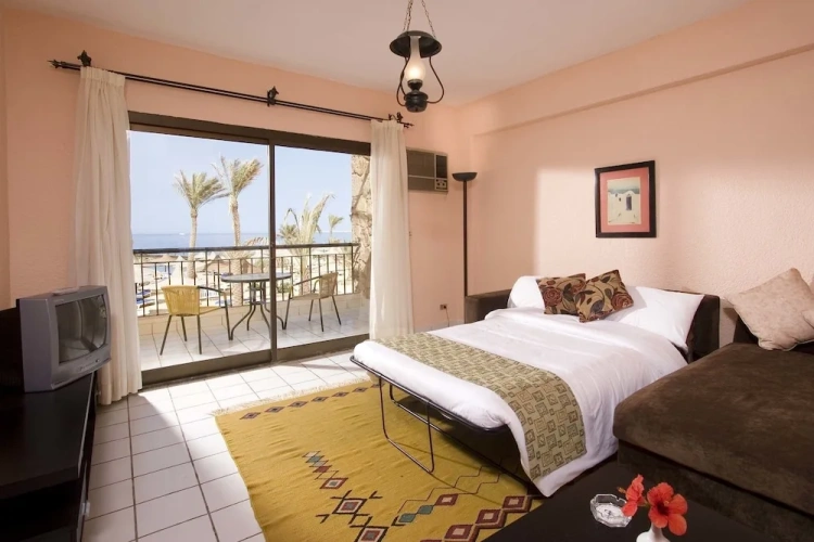 2 Bedrooms Executive Double Suite beachfront