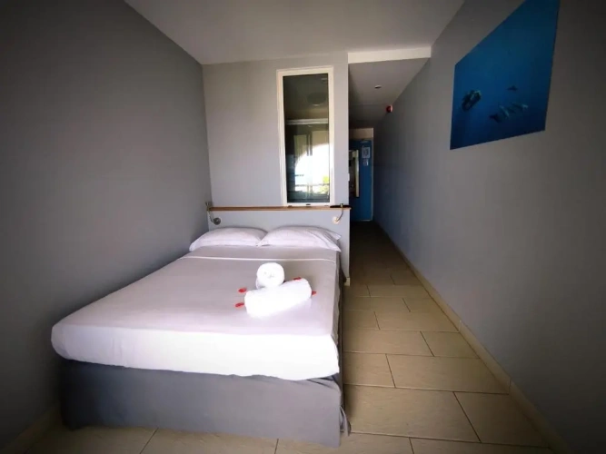 Standard Double room with view