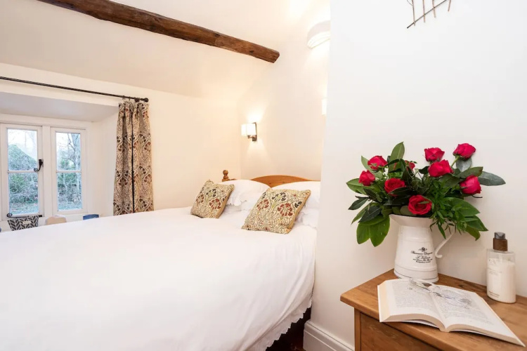 Ingleton 2-bed Cottage, Sleeps 4, Pet Ok & Parking