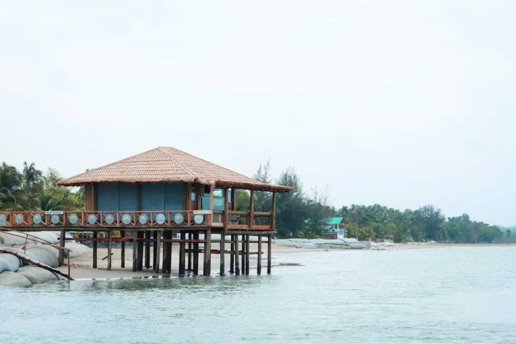Double Villa with balcony and with sea view