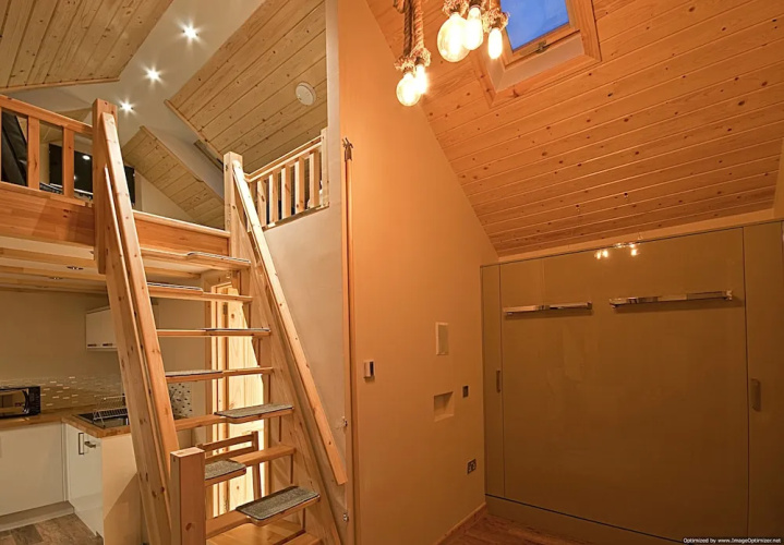 Alum Chine log Cabin