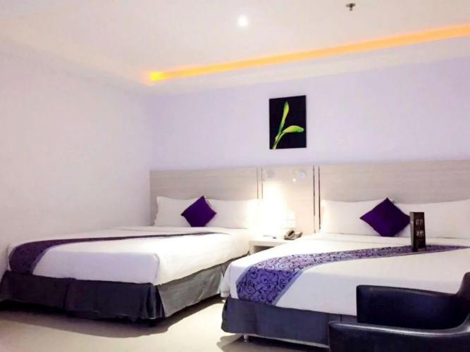 89 Hotel