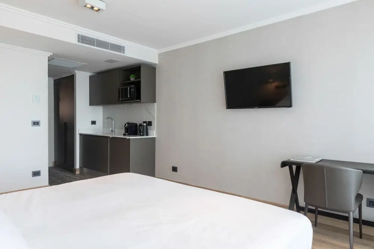 Deluxe room with balcony