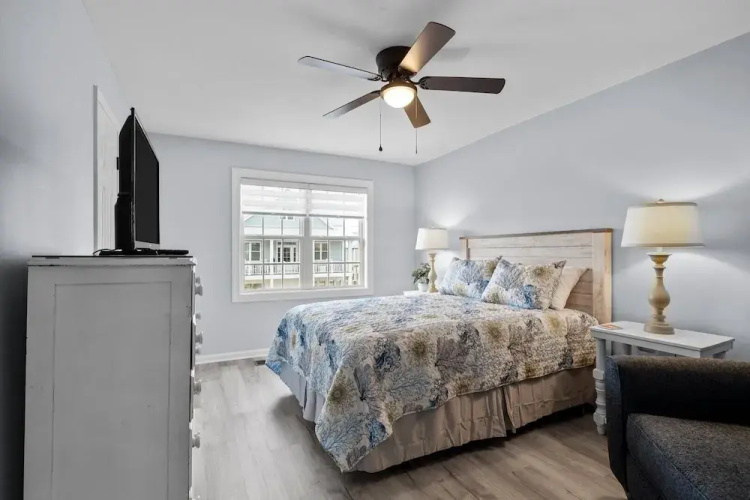 Anchors Away Unit 2 2 Bedroom Duplex by RedAwning