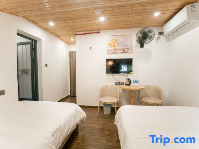 5 Bedrooms Standard Duplex room