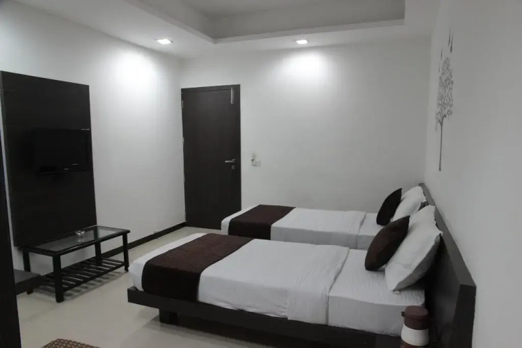 Hotel Sapphire