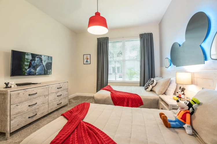 Super comfortable home in Champions Gate with private pool
