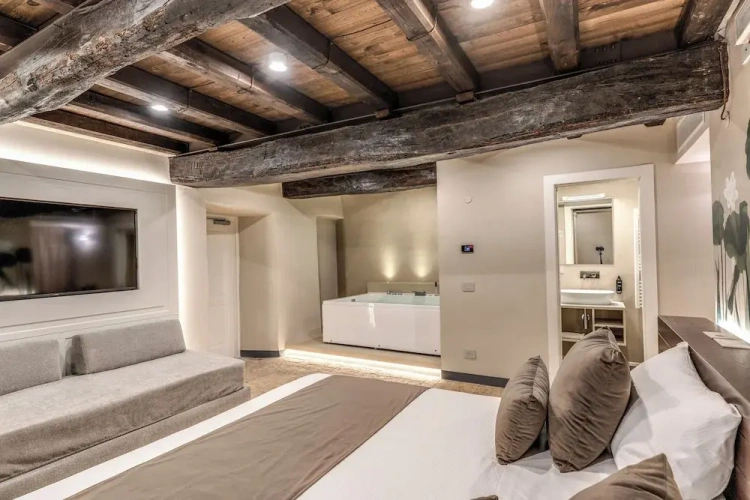 Standard Triple Attic room