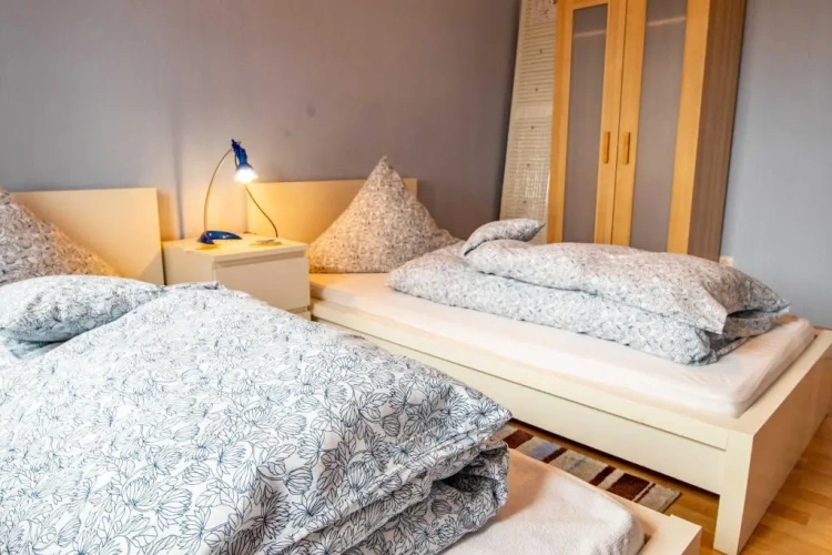 3 Bedrooms Apartment