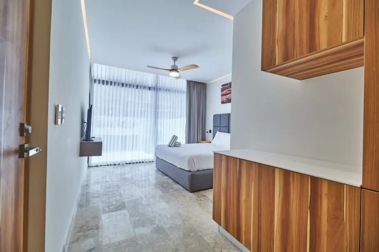 Elena Residences 004 By Lockey