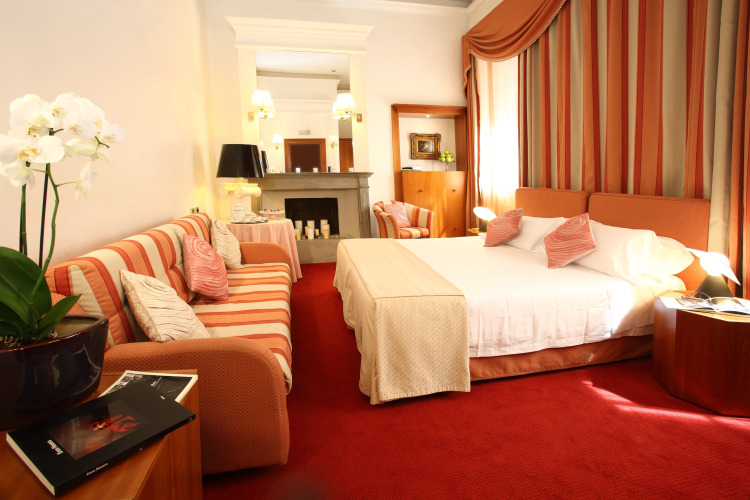 Hotel Sanpi MilanoOver view