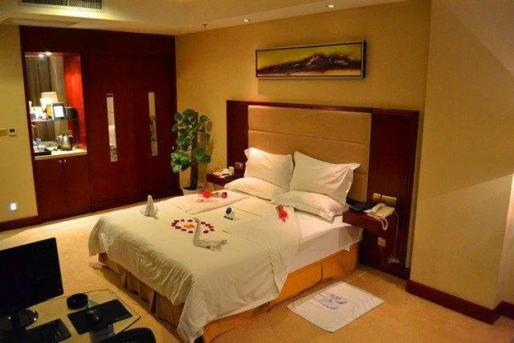 Longtan Hotel