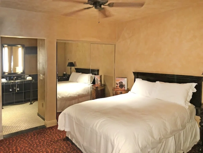 Classic room