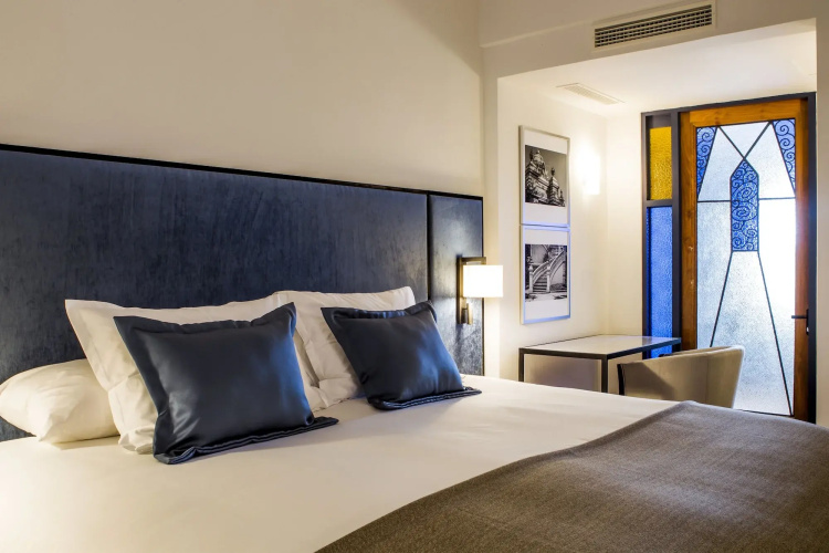 Luciano K Hotel
