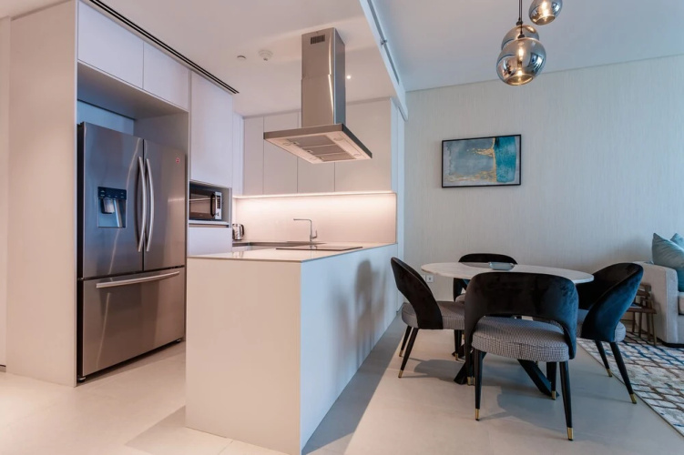2 BR Apartment The Address JBR