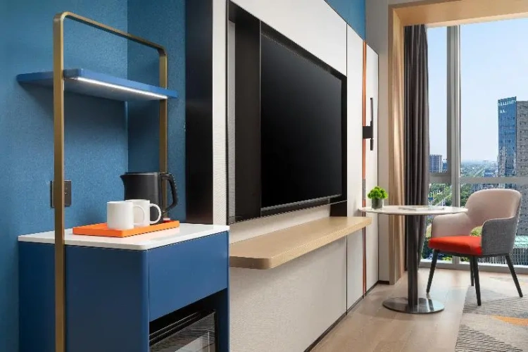 Standard Double room with city view