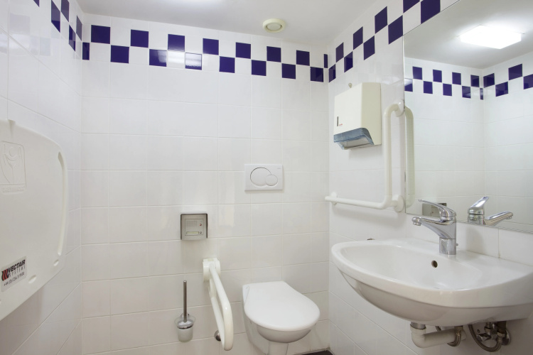 Holiday Inn Express Geneva Airport photo 12