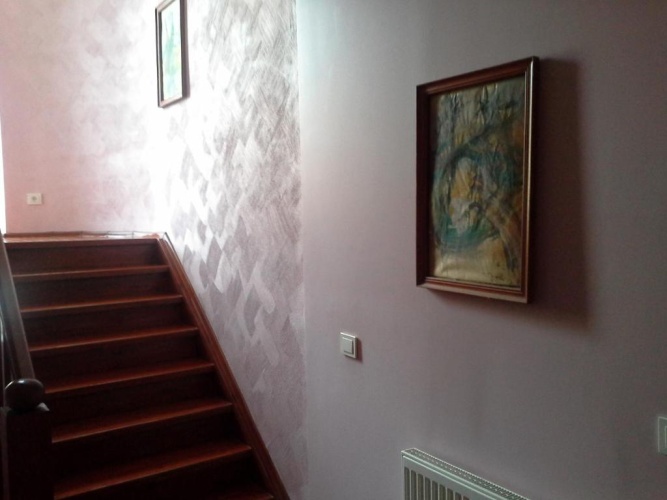 4 Bedrooms Cottage