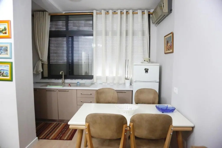 Luxury Apartment 4
