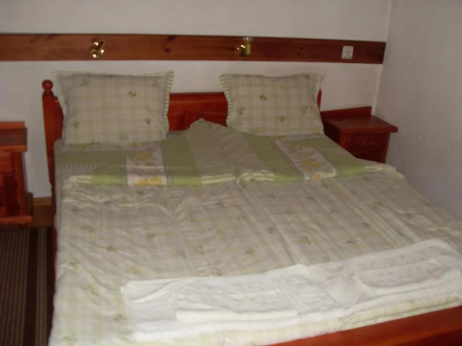 Guest Rooms Kambana