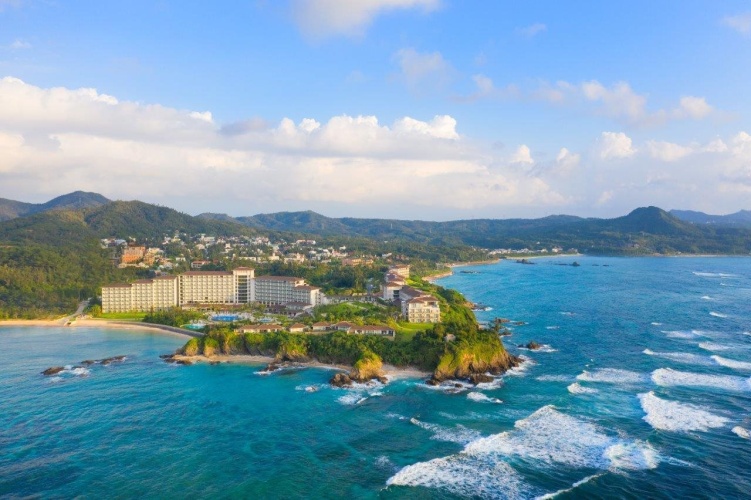Halekulani Okinawa photo 26
