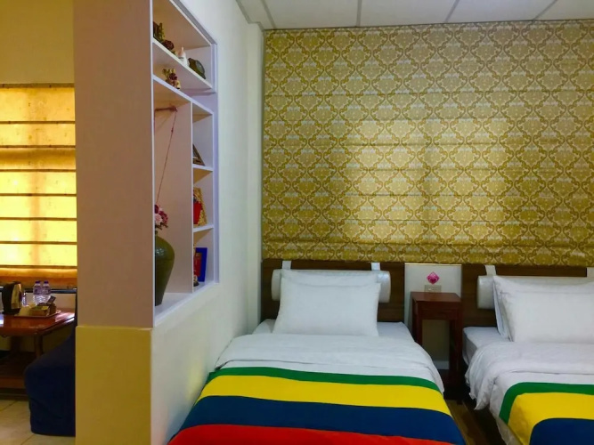 Jilufugan B&B