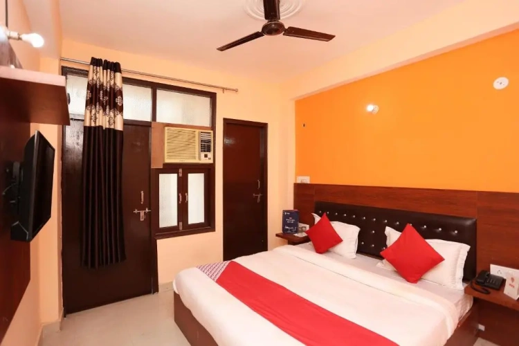 Classic Triple room