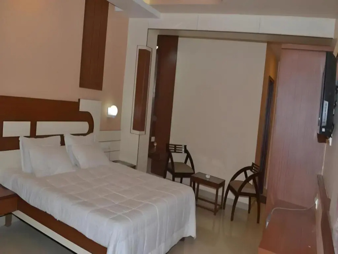 Nayak Beach Resort