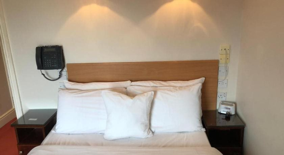 Leeson Bridge Guesthouse