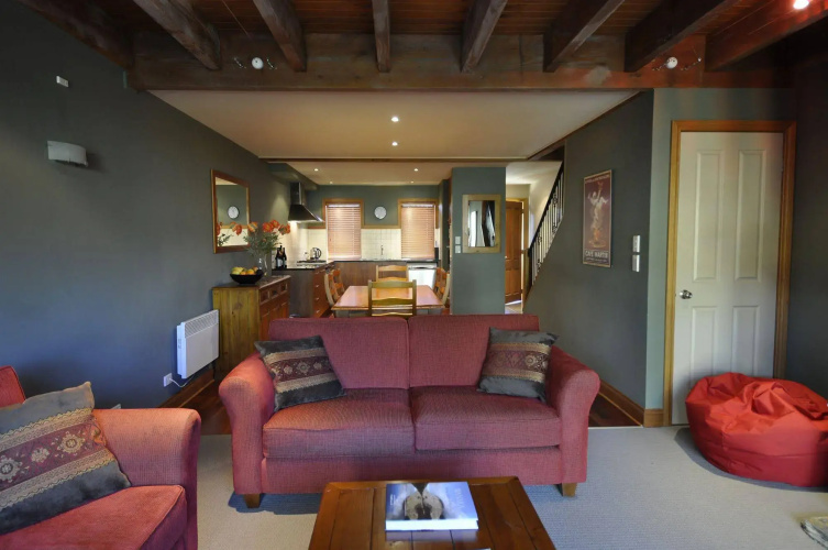 Luxury on Lansdown
