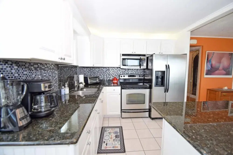 Thunder Island 168d 2 Bedroom Condo