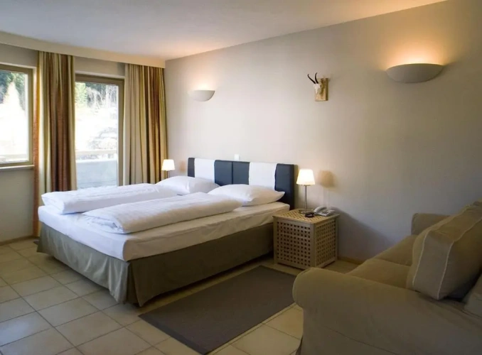 Superior Double room with balcony and with mountain view
