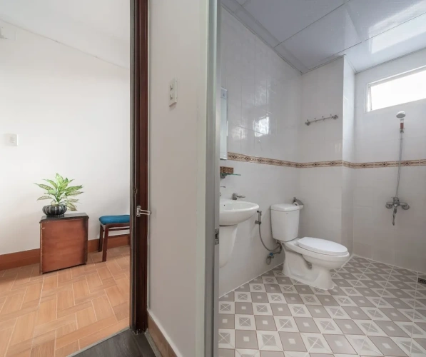 Economy Twin room with balcony