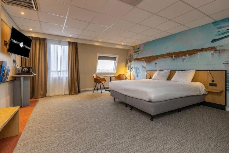 Comfort Double room with balcony and with lake view