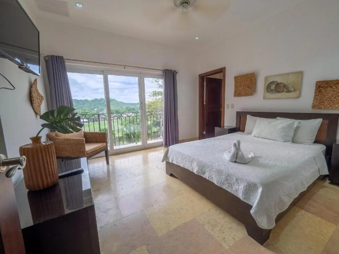 Ocean Terrace, Beachfront- A505