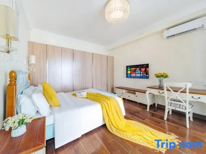 1 Bedroom Double Suite with sunset view