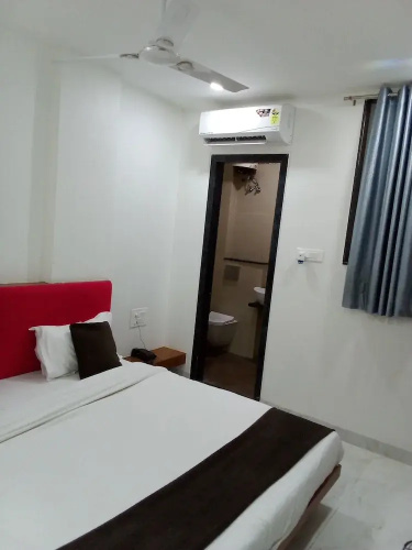 Hotel Suraj
