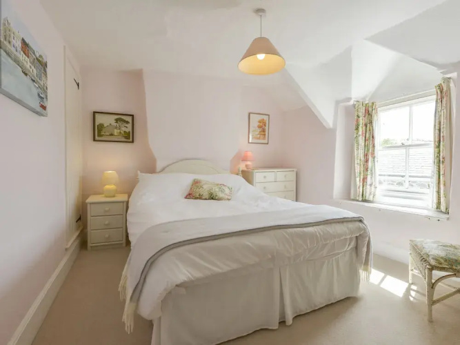Agar Cottage