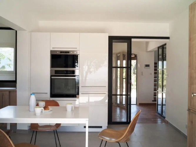 Uxurious Villa in Fréjus With Heated Pool & Panoramic View