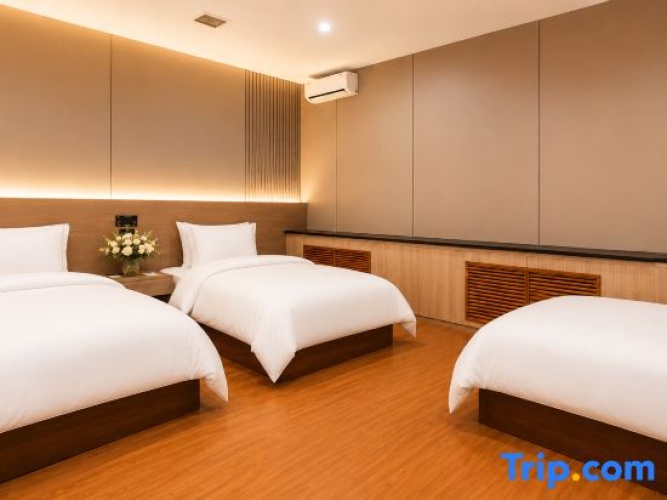 Deluxe Triple room