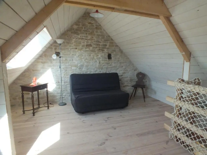 3 Bedrooms Cottage