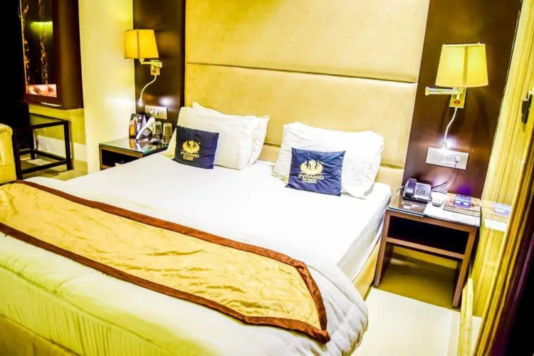 Hotel Puran Palace