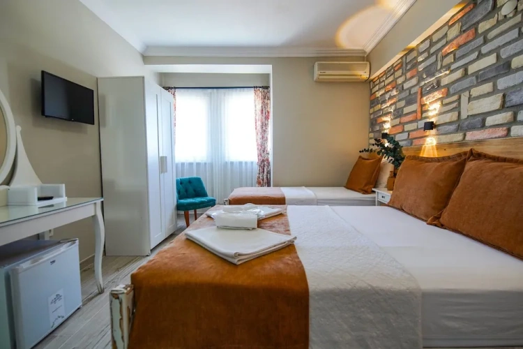Deluxe Triple room