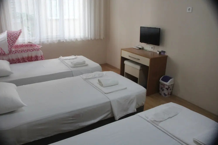 Marti Hotel