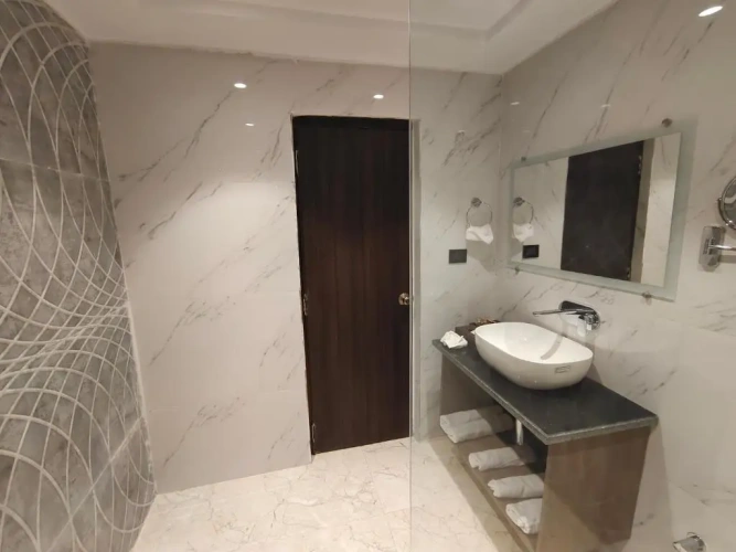 Double Suite