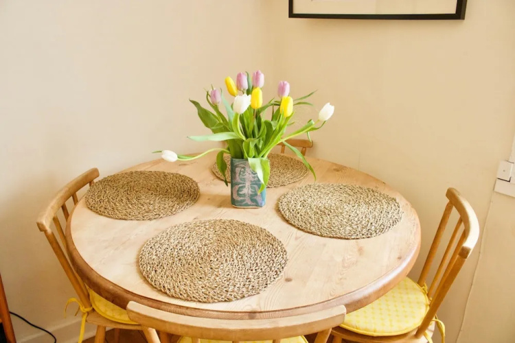 1 Bedroom Private Garden Flat