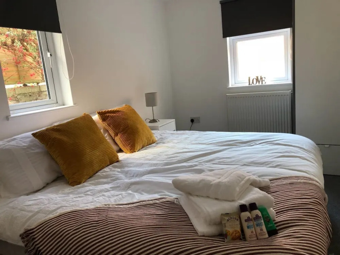 Clydes Hideaway Apartment