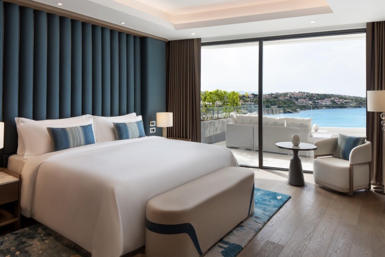 1 Bedroom Double Suite with balcony and with sea view