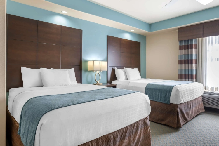 Quadruple Suite